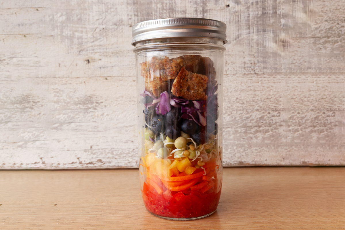 How to pack a healthy school lunch: Mix-and-Match Sprouted Rainbow Salad in a Jar